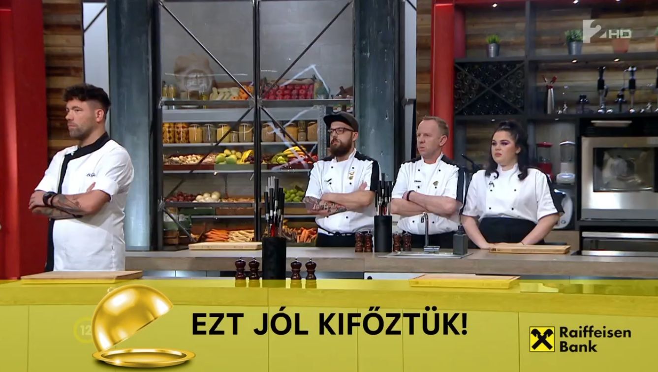 Virtuális reklám/Vertical cut-in